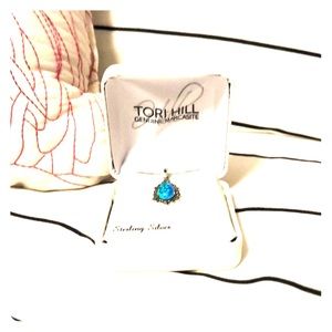 Beautiful Necklace NWT